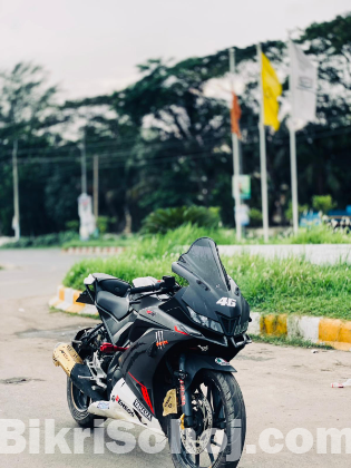 Yamaha R15 v3 2020